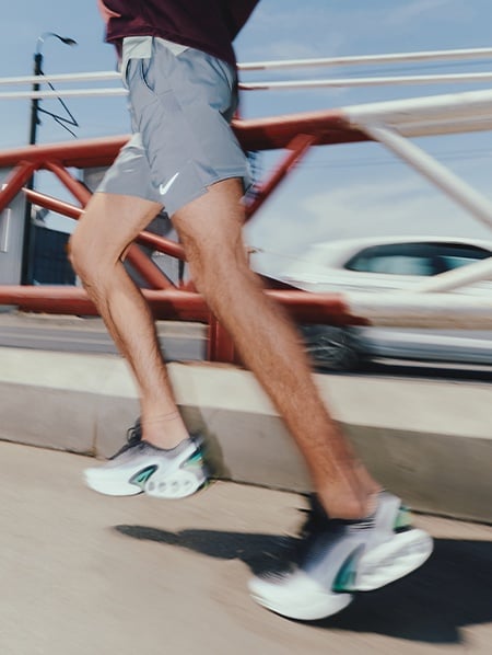 Hafif, Konforlu ve Dayanıklı Tasarım TRAINING