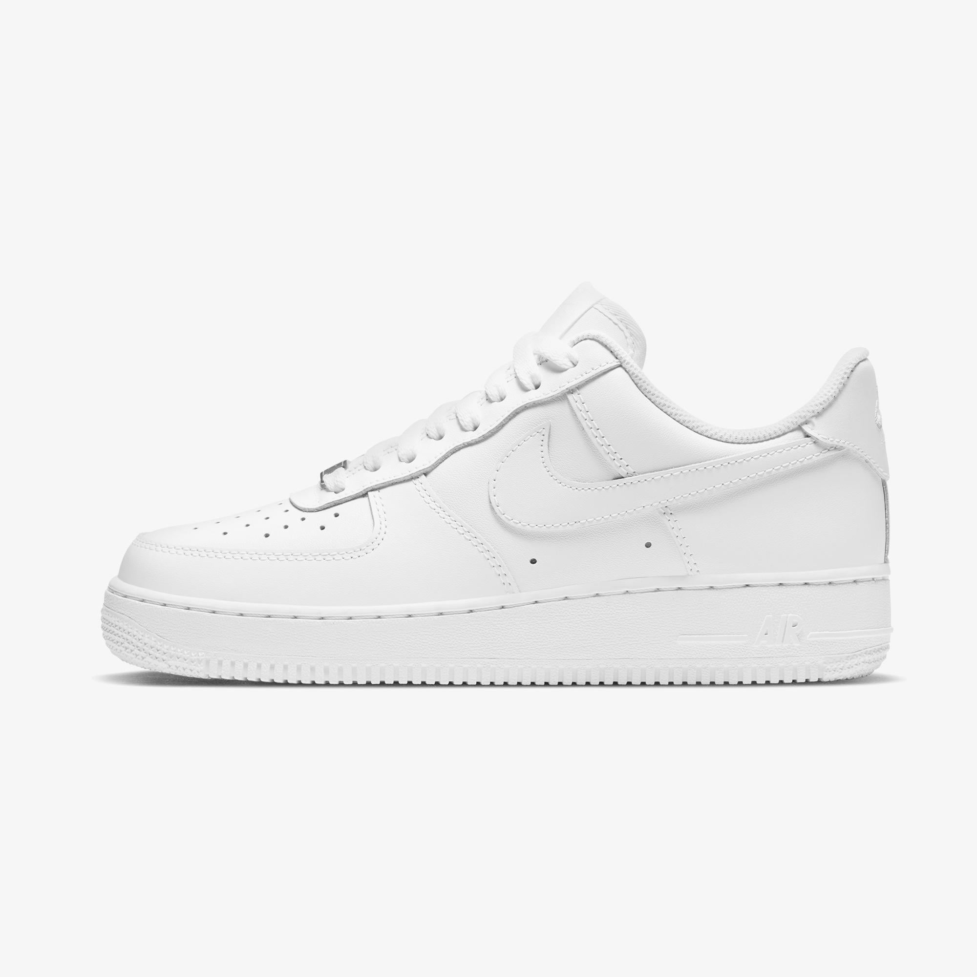 Nike Air Force 1 '07 Kadın Beyaz Spor Ayakkabı
