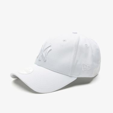  New Era Essential 940 Neyyan Kadın Beyaz Şapka