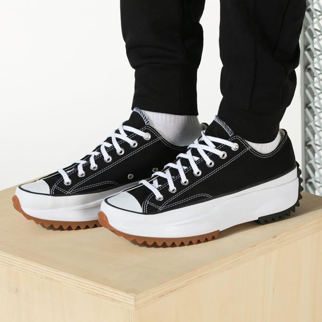  Converse Run Star Hike Unisex Siyah Platform Sneaker