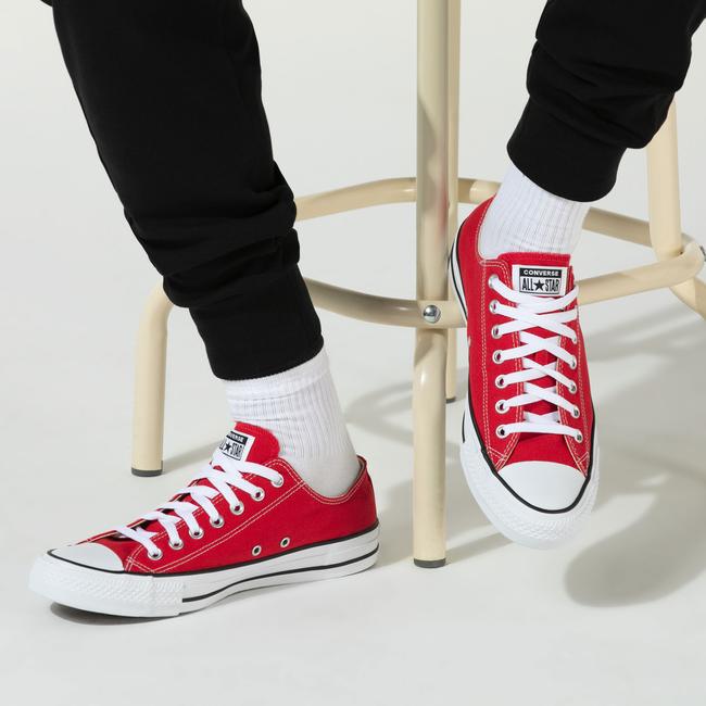  Converse Chuck Taylor All Star Classic Unisex Kırmızı Sneaker