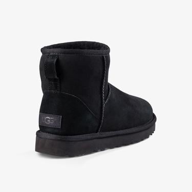  UGG Classic Mini II Kadın Siyah Bot