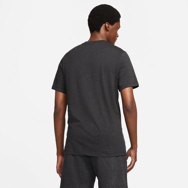  Nike Sportswear Sustainability Erkek Siyah T-Shirt