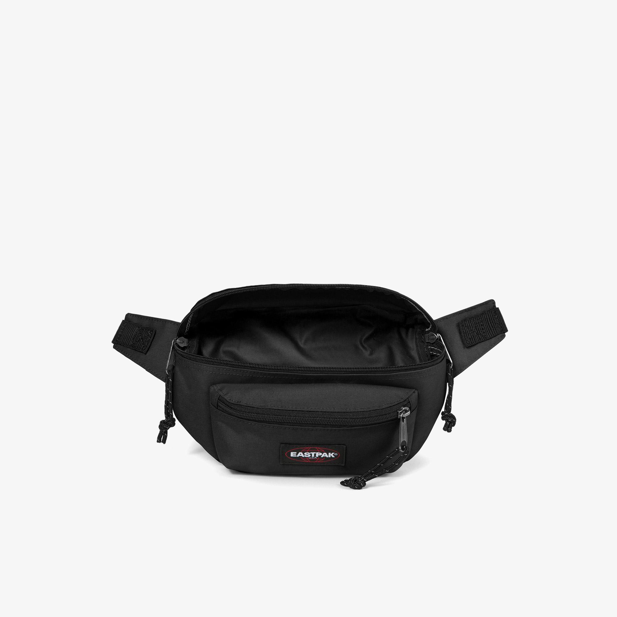 Eastpak Doggy Bag Unisex Siyah Bel Çantası