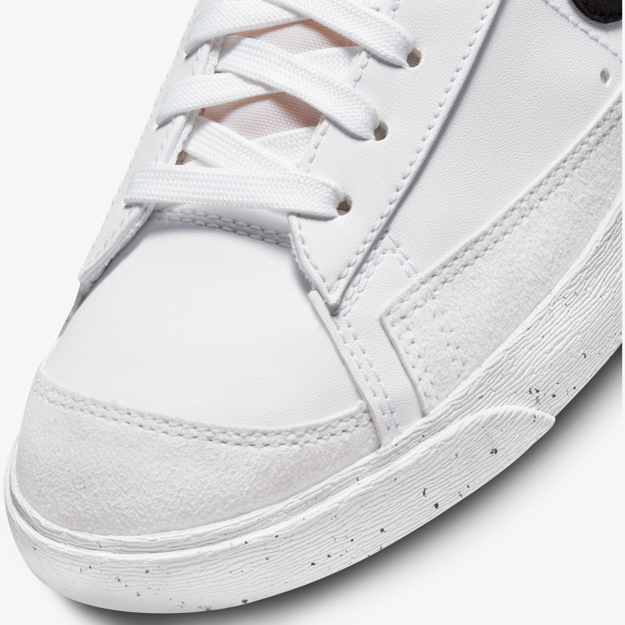 Nike Blazer Mid 77 Next Nature Kadın Beyaz Spor Ayakkabı