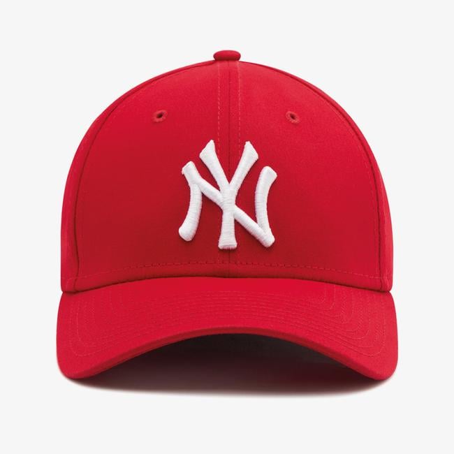  New Era New York Yankees Essential 39THIRTY Unisex Kırmızı Şapka
