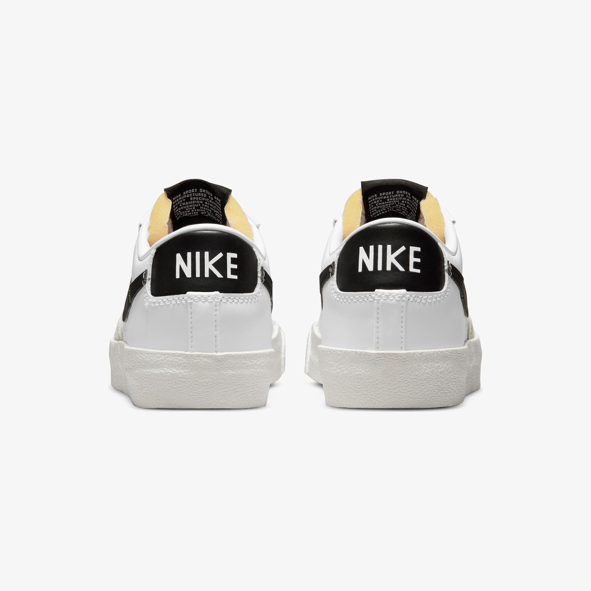 Nike Blazer Low '77 Kadın Beyaz Spor Ayakkabı