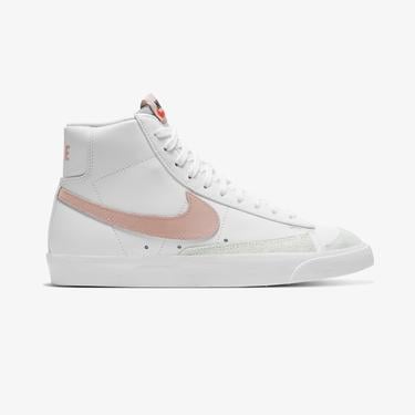  Nike Blazer Mid '77 Kadın Beyaz Spor Ayakkabı