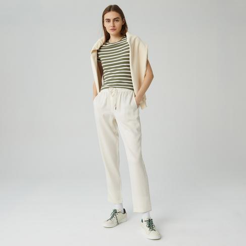  Lacoste Kadın Carrot Fit Beyaz Pantolon