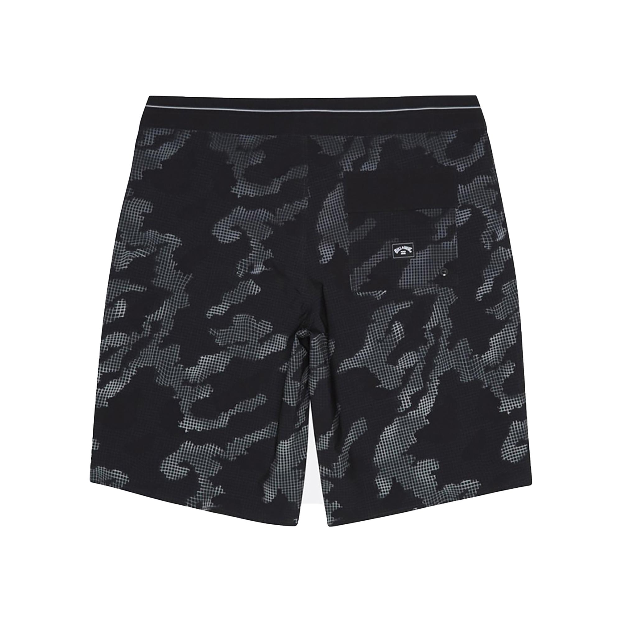 Billabong Resistance Pro Erkek Siyah Boardshort