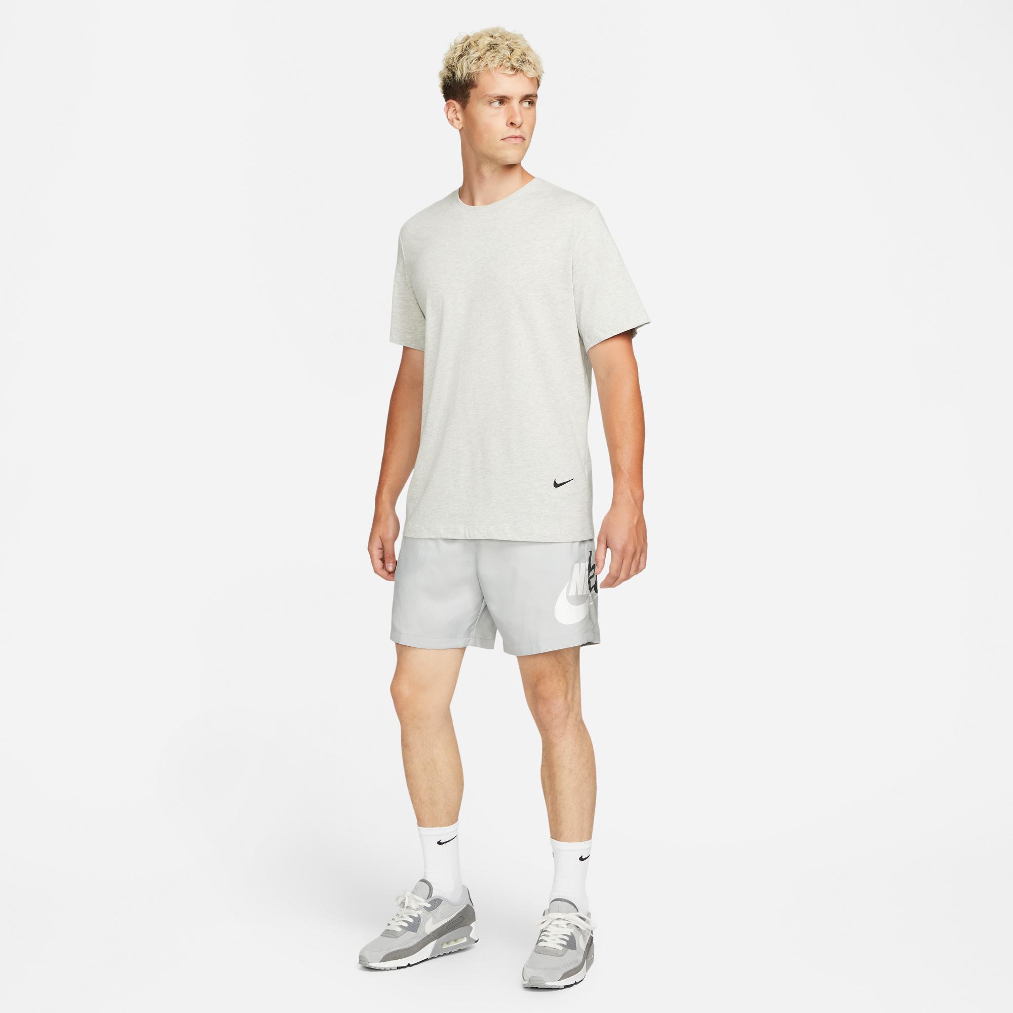 Nike Sportswear Sustainability Erkek Gri T-Shirt