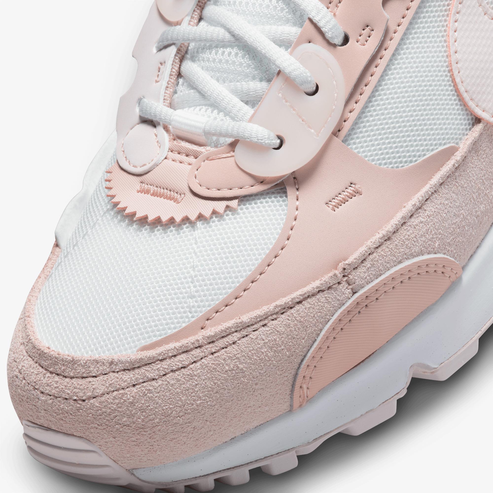 Nike Air Max 90 Futura Kadın Beyaz Spor Ayakkabı