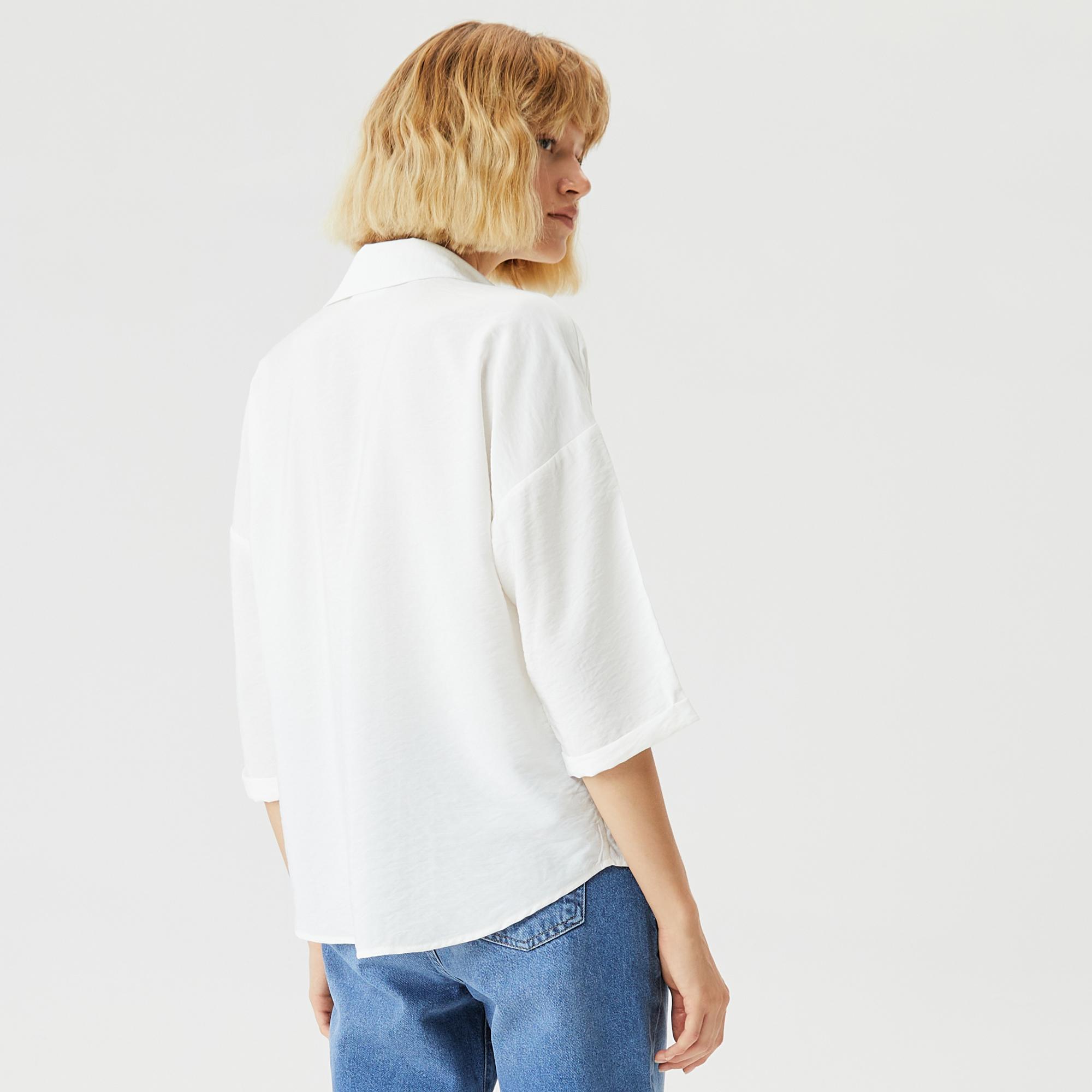 Kadın Regular Fit Truvakar Kollu V Yaka Beyaz Bluz