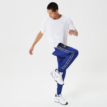  Nike Dri-Fit Rise 365 Erkek Beyaz T-Shirt