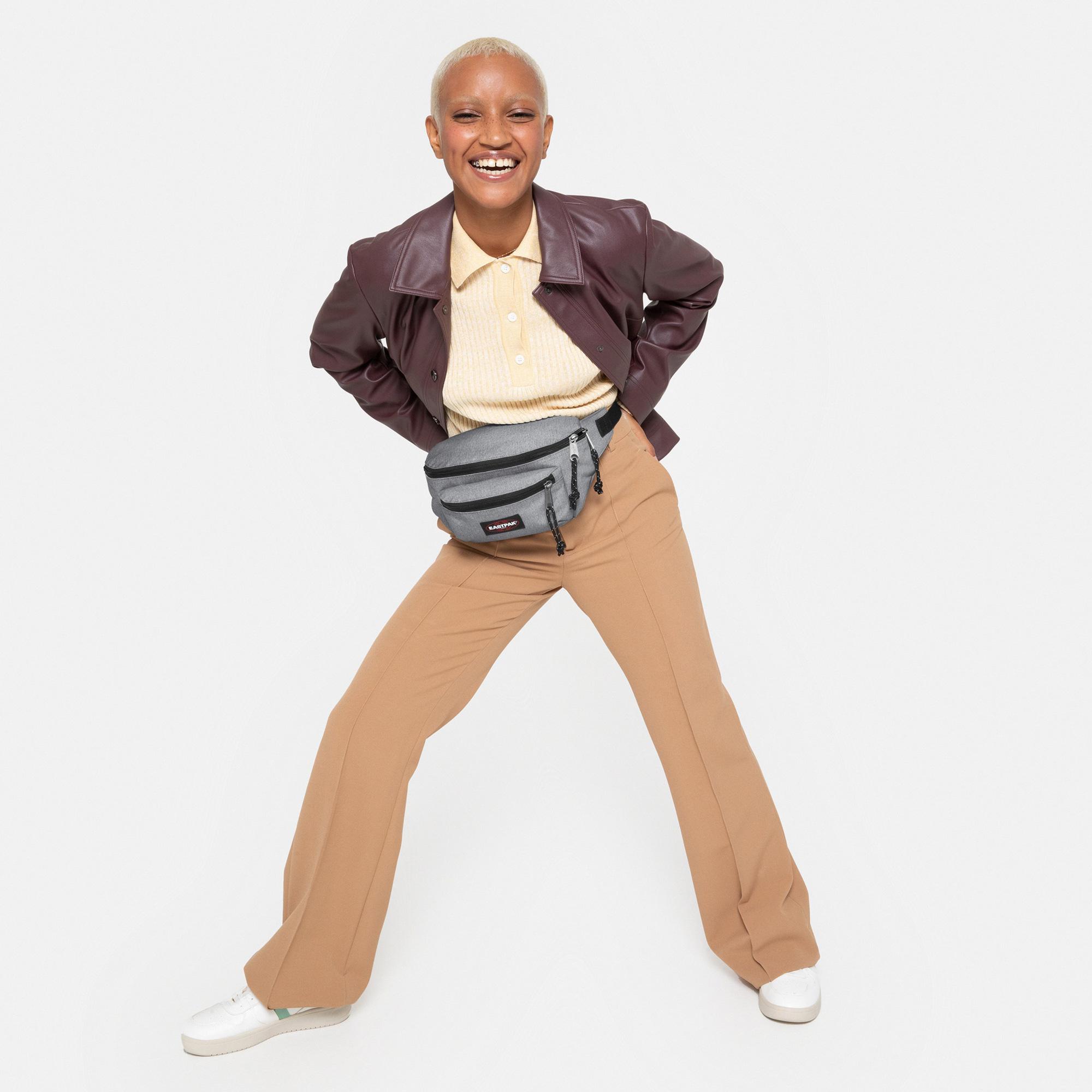 Eastpak Doggy Unisex Gri Bel Çantası