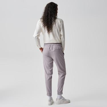  Kadın Tapered Fit Gri Pantolon