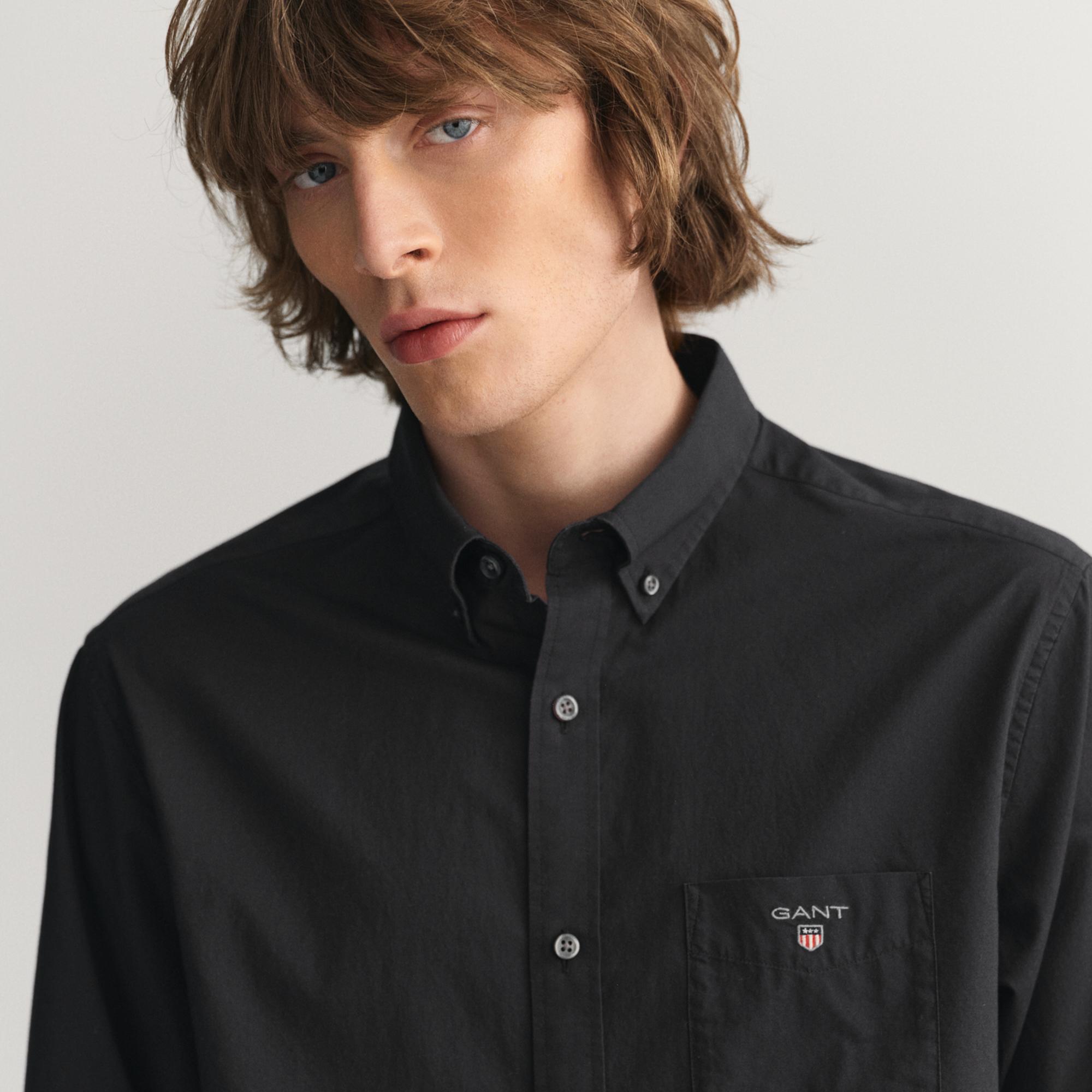 GANT Erkek Siyah Regular Fit Düğmeli Yaka Broadcloth Gömlek
