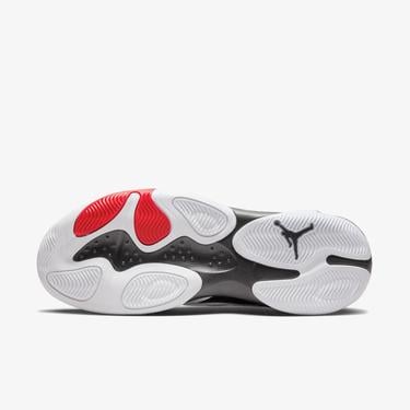  Jordan Max Aura 4 Erkek Beyaz-Kırmızı  Spor Ayakkabı