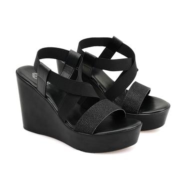  Kadın Siyah Dolgu Topuklu Sandalet