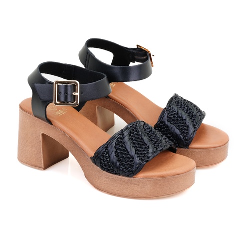  Kadın Siyah Hasır Topuklu Deri Sandalet