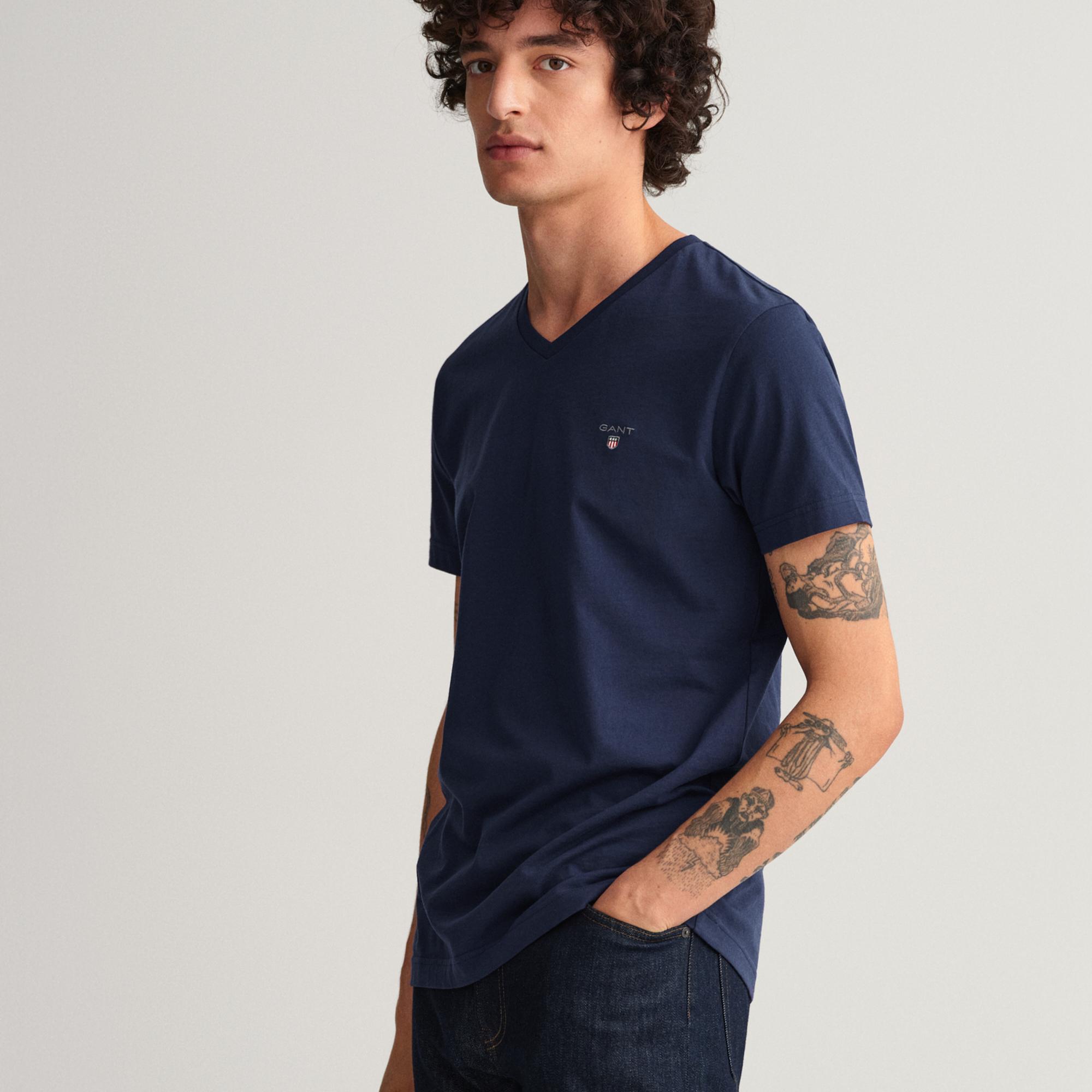 GANT Erkek Lacivert Slim Fit T-Shirt