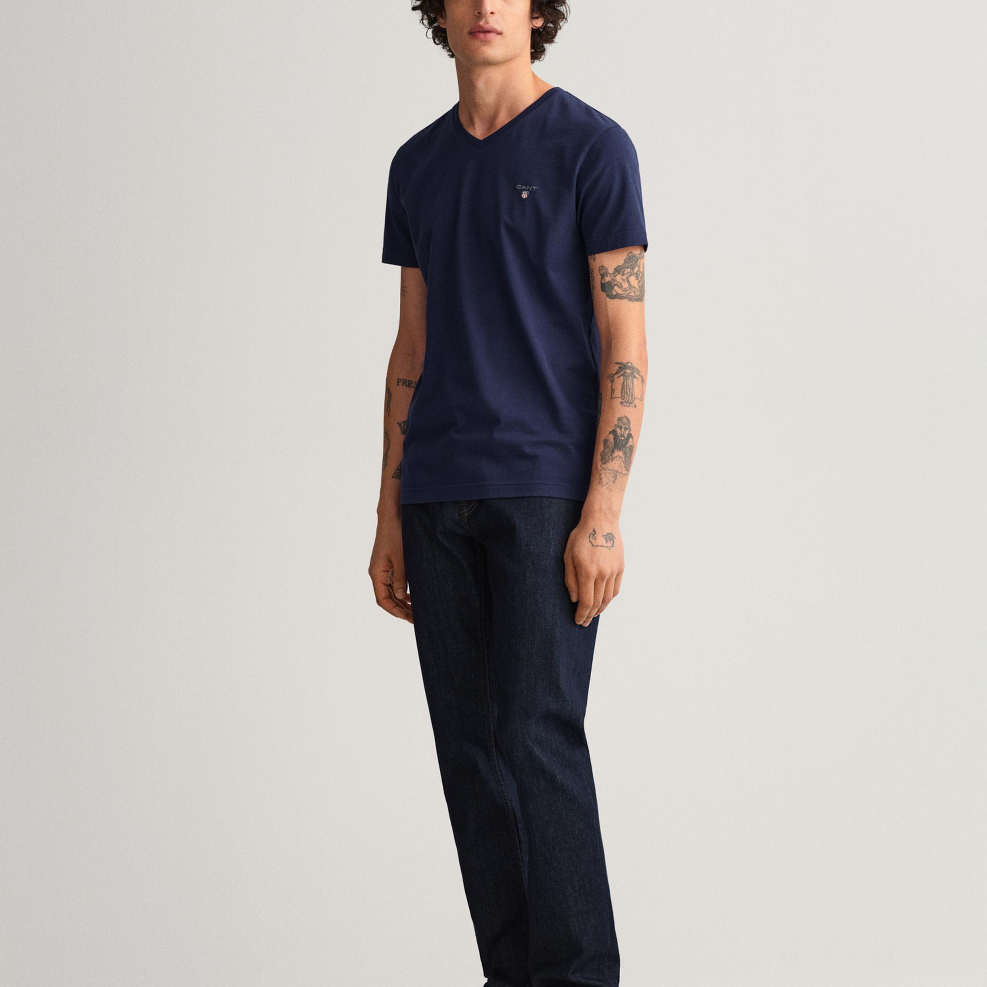 GANT Erkek Lacivert Slim Fit T-Shirt