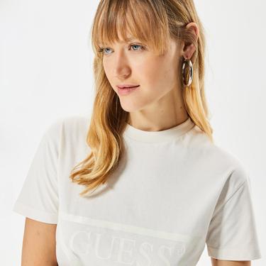  Guess Adele Crop Organic Kadın Krem T-Shirt