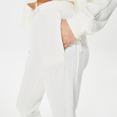  Guess Kadın Beyaz Pantolon