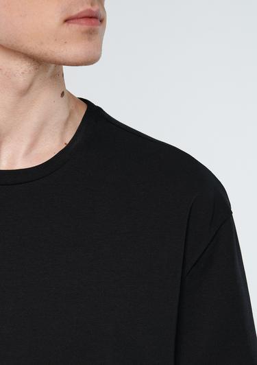  Mavi Bisiklet Yaka Siyah Basic Tişört Loose Fit / Bol Rahat Kesim 0610136-900