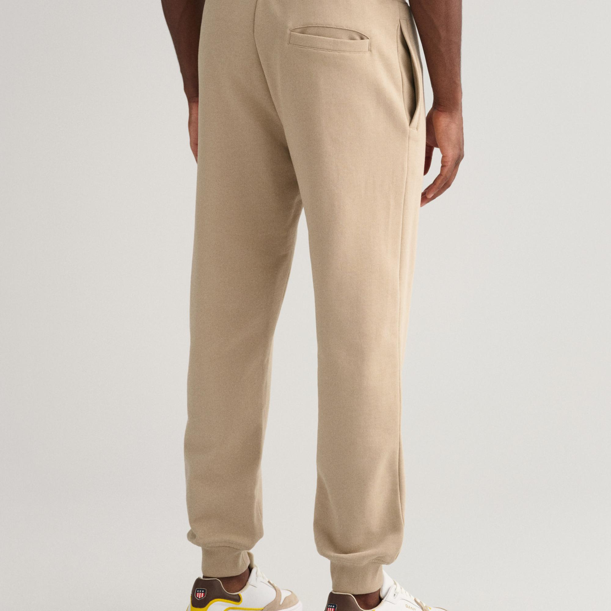 GANT Erkek Bej Regular Fit Logolu Eşofman Altı