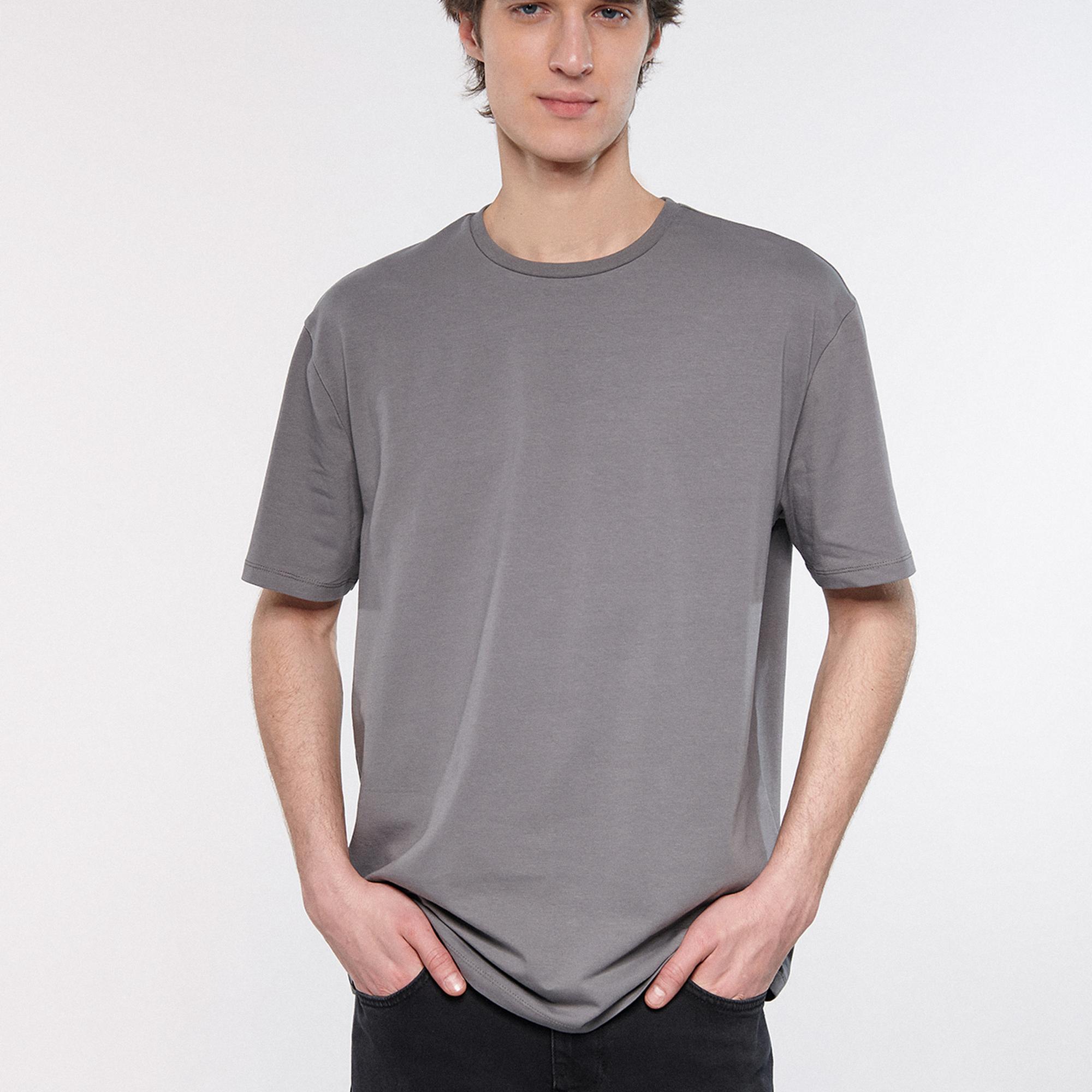 Mavi Bisiklet Yaka Gri Basic Tişört Loose Fit / Bol Rahat Kesim 0610136-80618