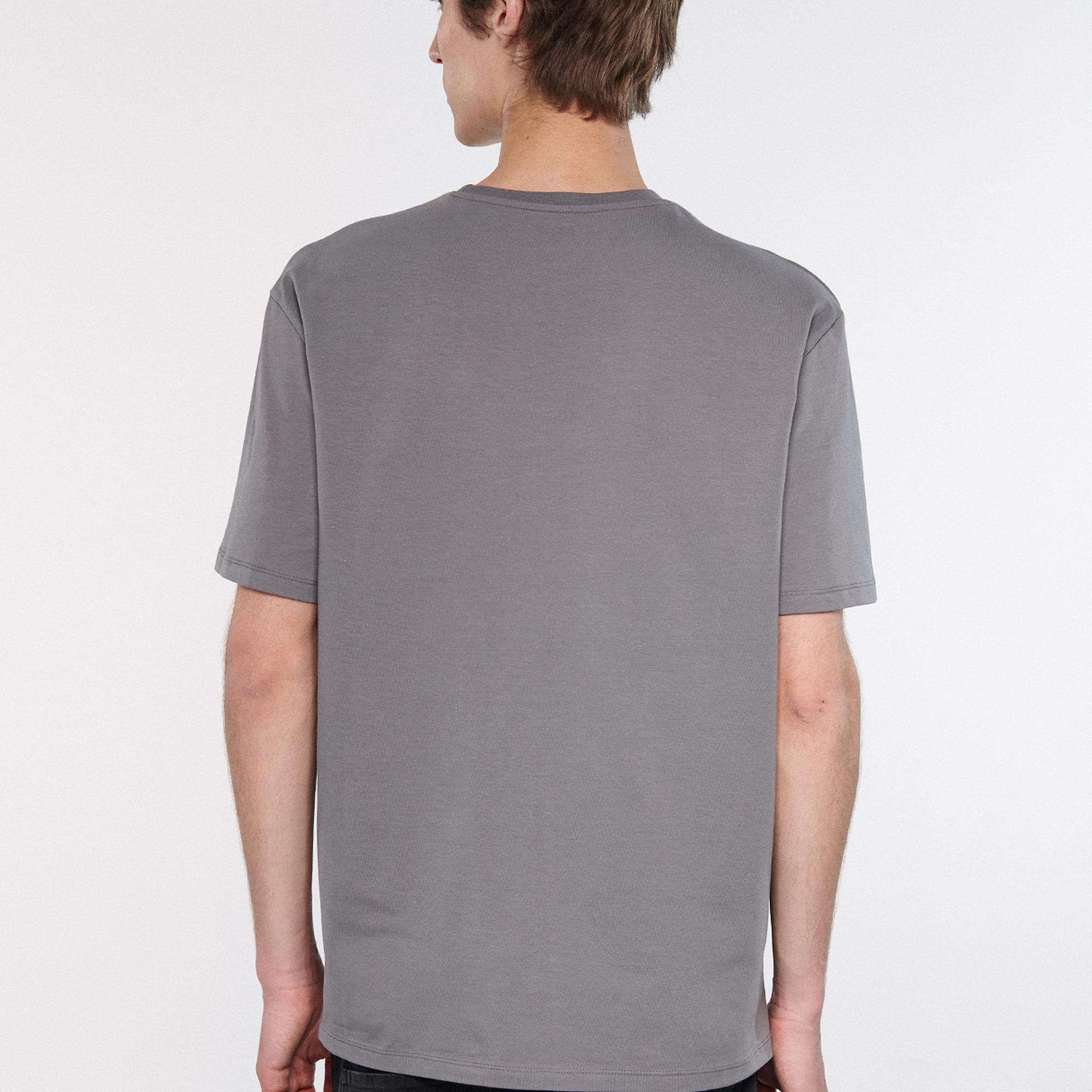 Mavi Bisiklet Yaka Gri Basic Tişört Loose Fit / Bol Rahat Kesim 0610136-80618