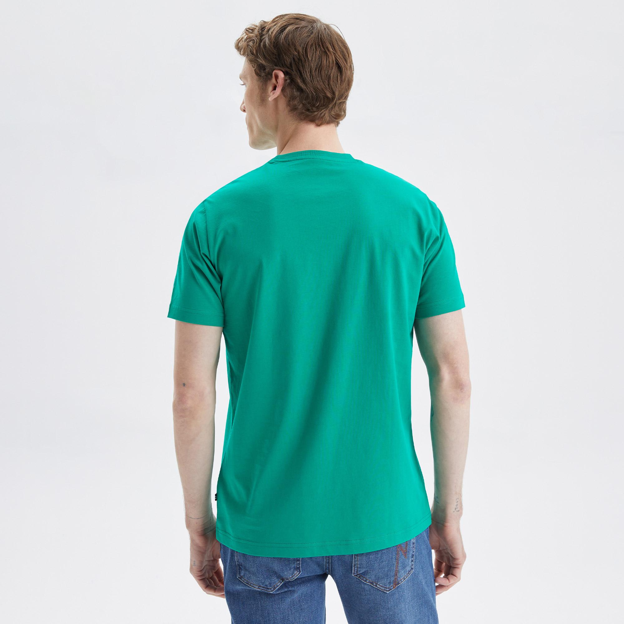 Nautica Erkek Yeşil Baskılı Standart Fit T-Shirt