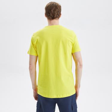  Nautica Erkek Sarı Desenli Standart Fit T-Shirt