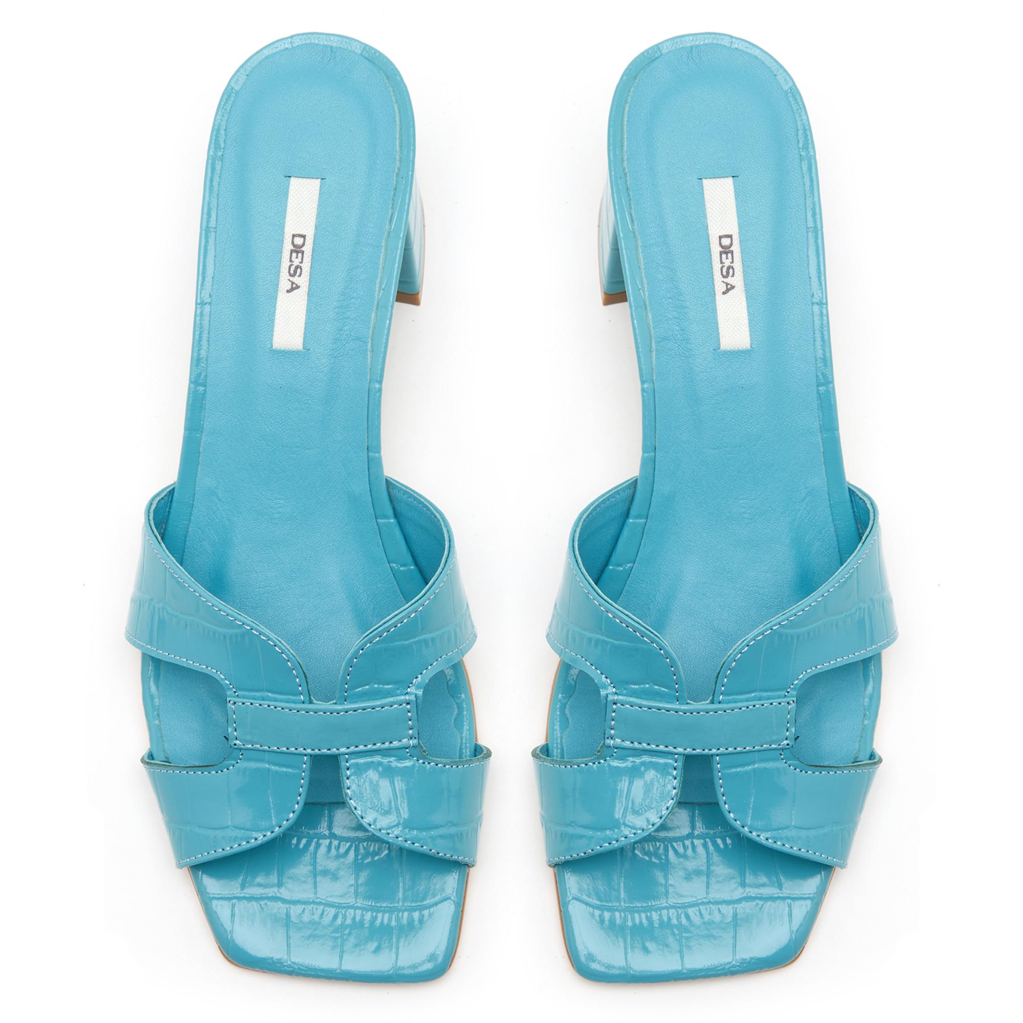 Kadın Turkuaz Kroko Baskılı Deri Terlik