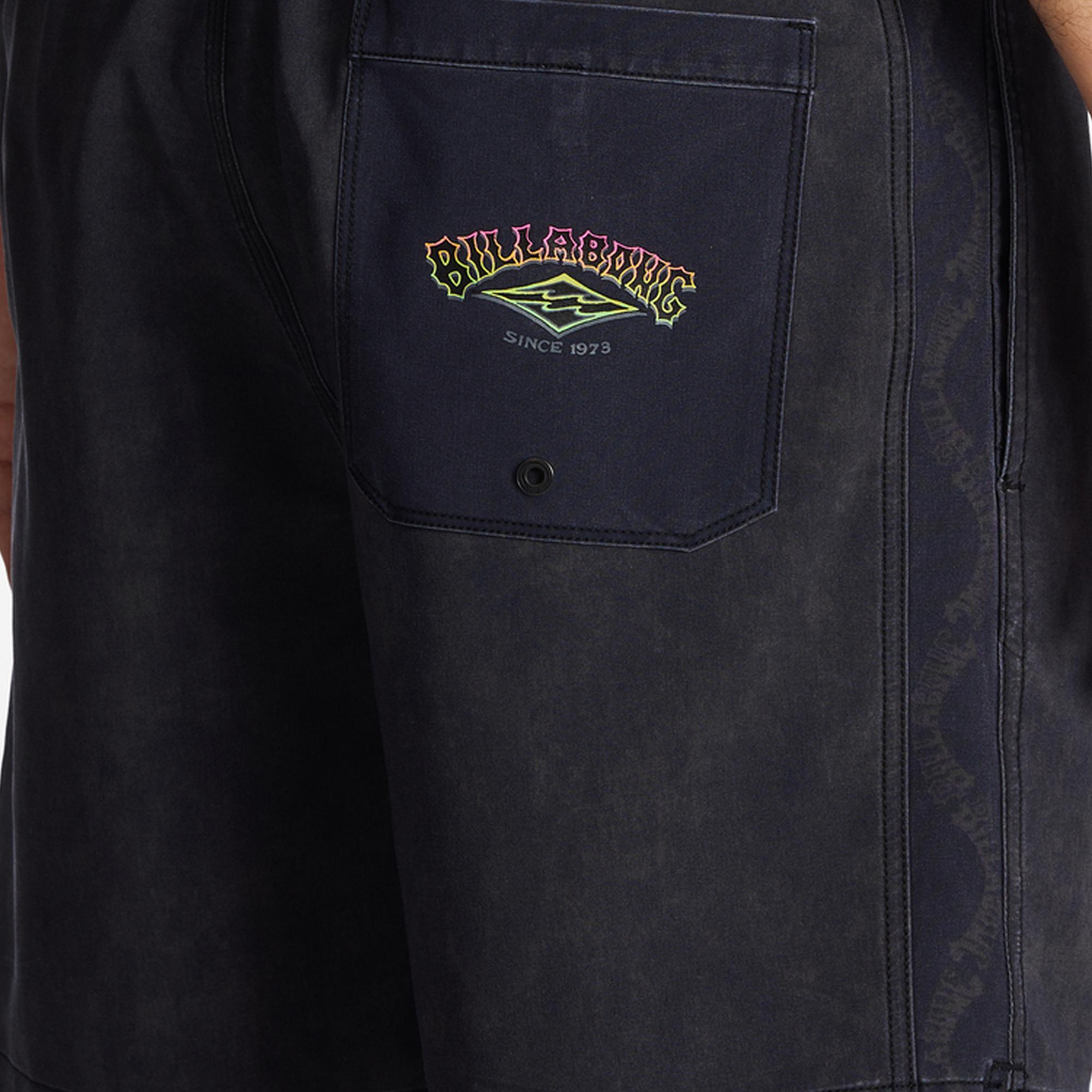 Billabong Riot Layback Erkek Siyah Volley Short