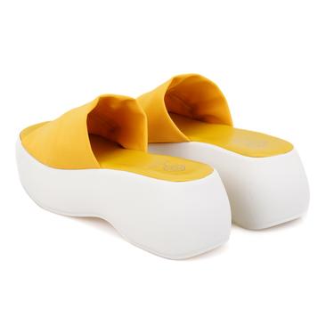  Kadın Sarı Platform Tabanlı Terlik