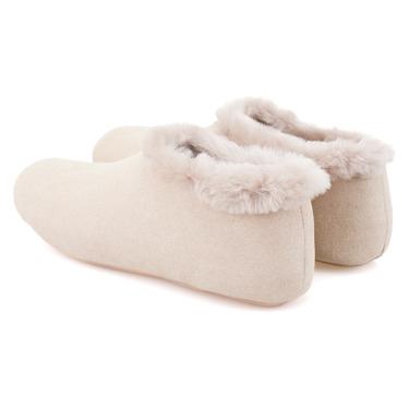  Bej Kadın Fluffy Yünlü Patik