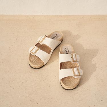  Manebi Nordic Kadın Beyaz Terlik