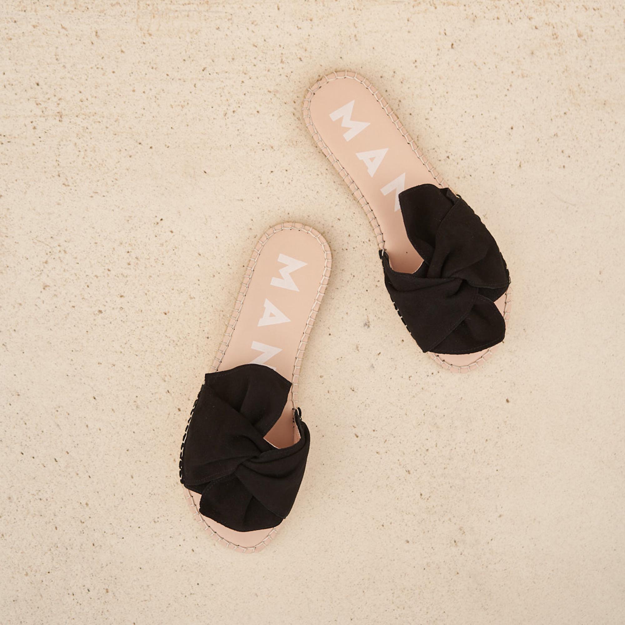 Manebi Kadın Siyah Terlik