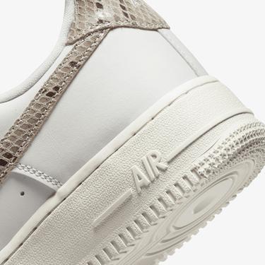  Nike Air Force 1 '07 Kadın Krem Rengi Spor Ayakkabı