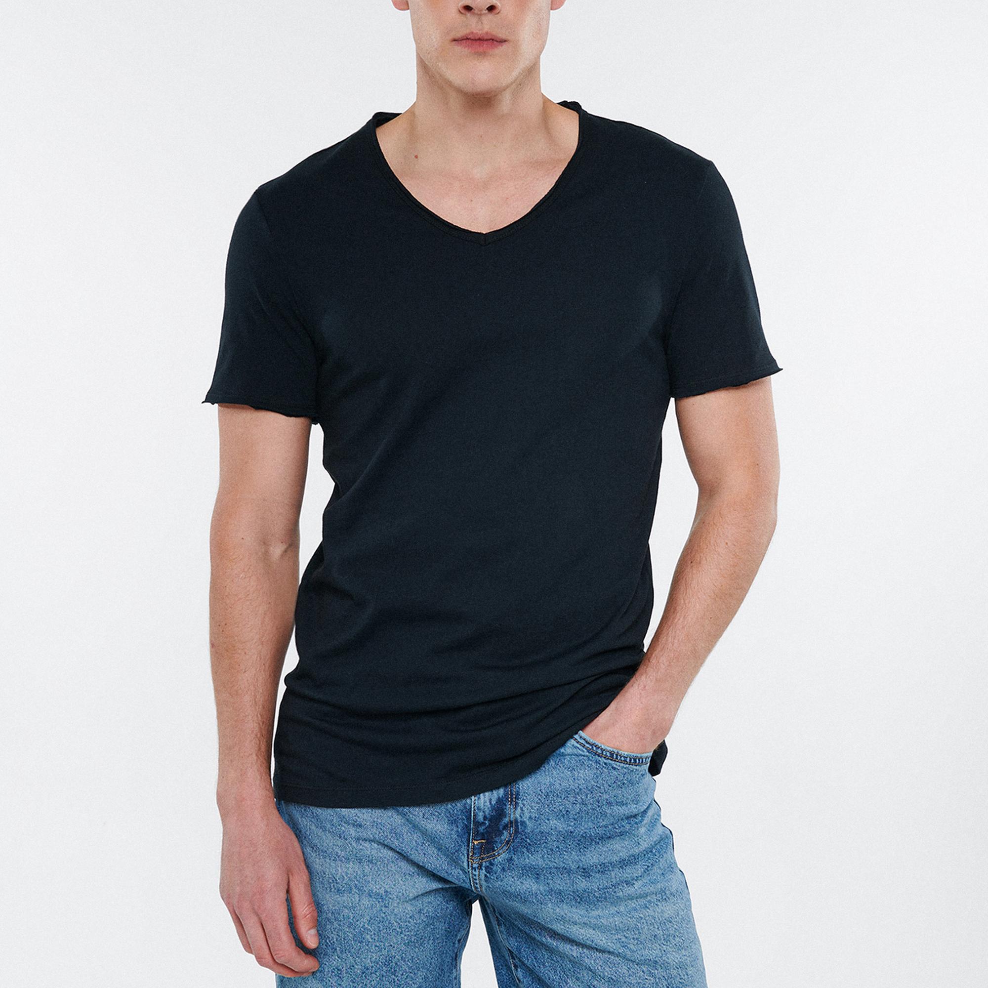 Mavi V Yaka Siyah Basic Tişört Fitted / Vücuda Oturan Kesim 062773-26341