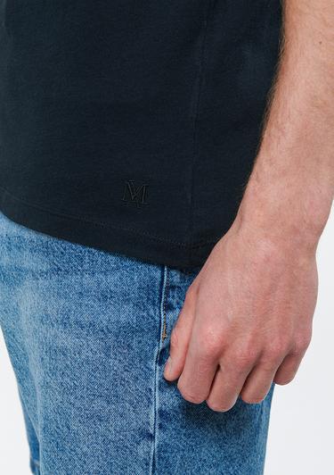  Mavi V Yaka Siyah Basic Tişört Fitted / Vücuda Oturan Kesim 062773-26341