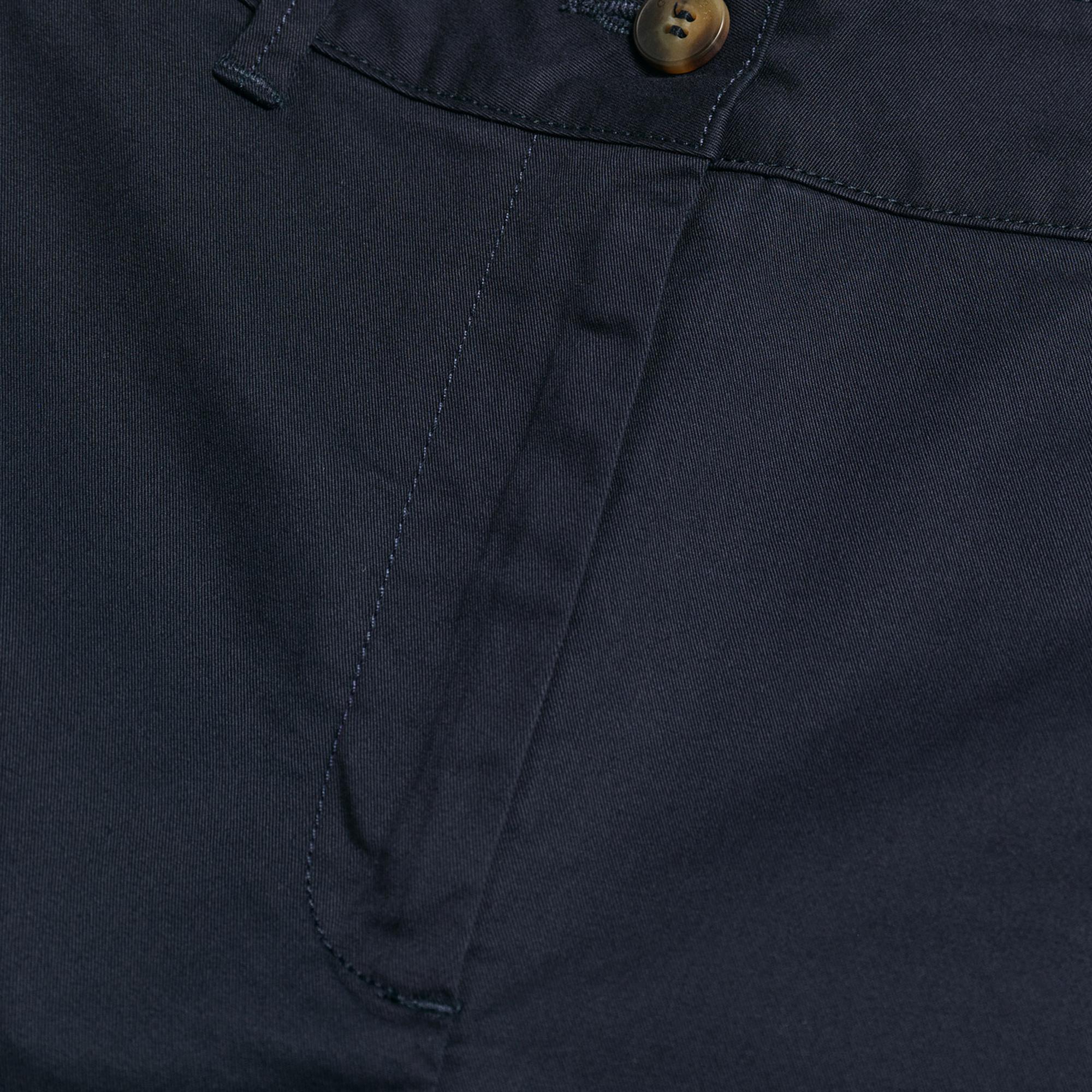 GANT Kadın Lacivert Slim Fit Şort