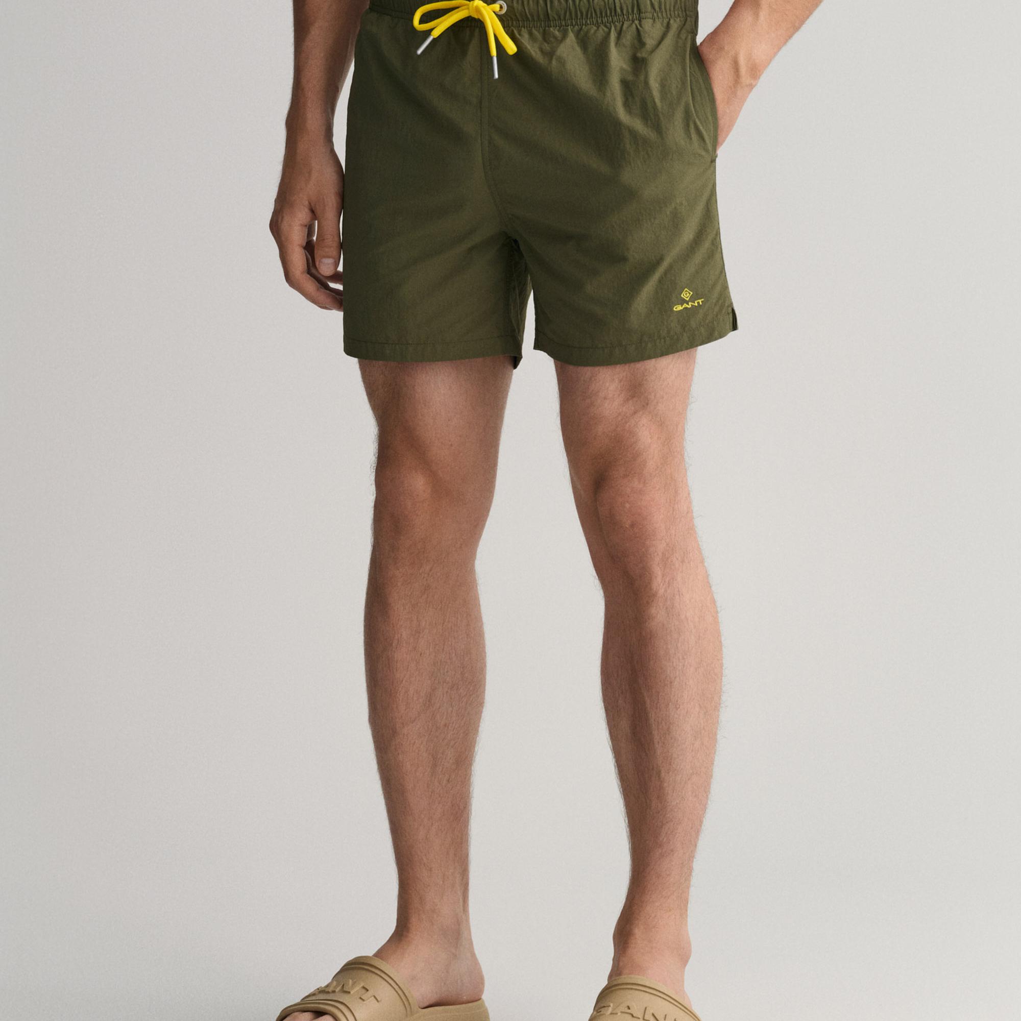 GANT Erkek Yeşil Classic Fit Mayo Şort