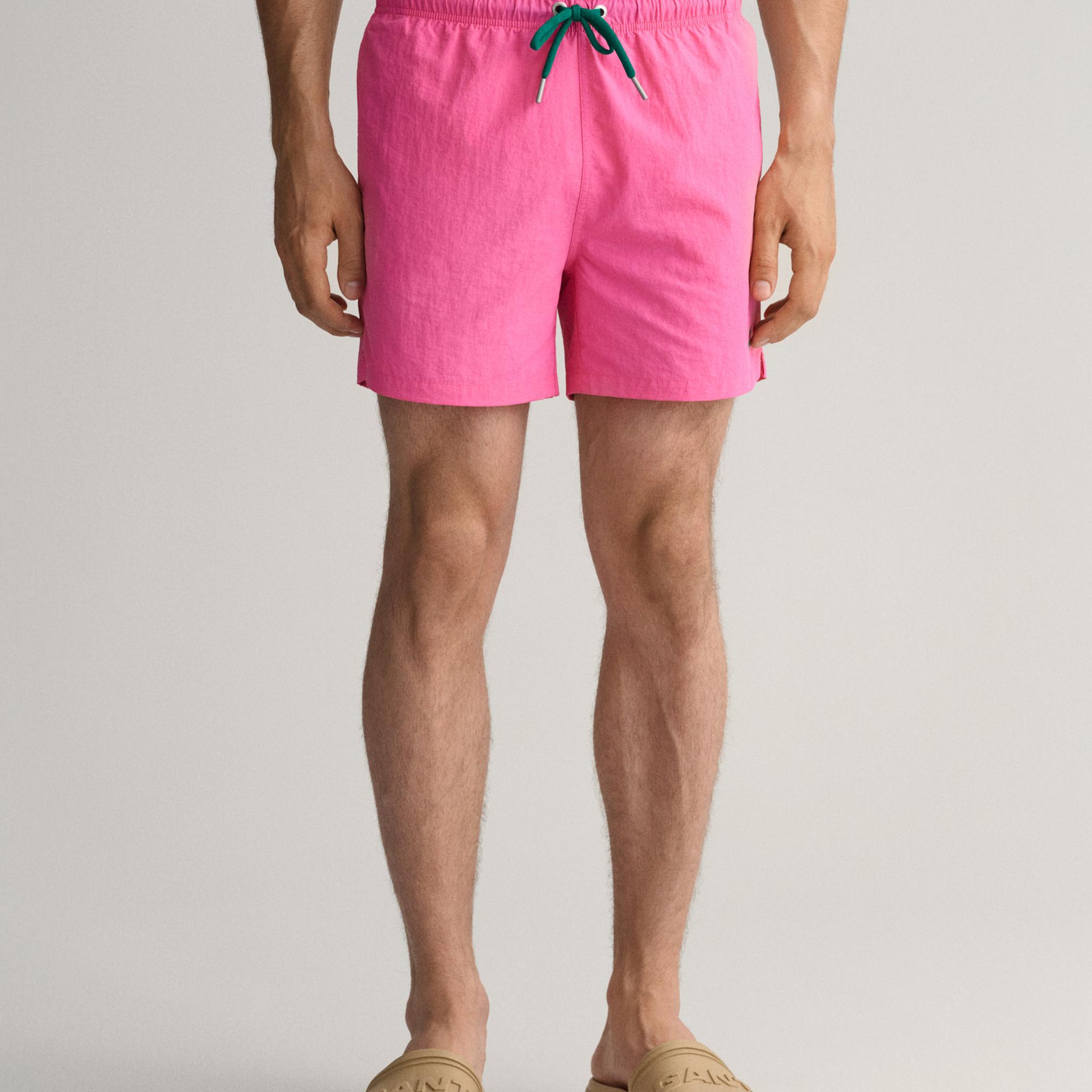 GANT Erkek Pembe Classic Fit Mayo Şort