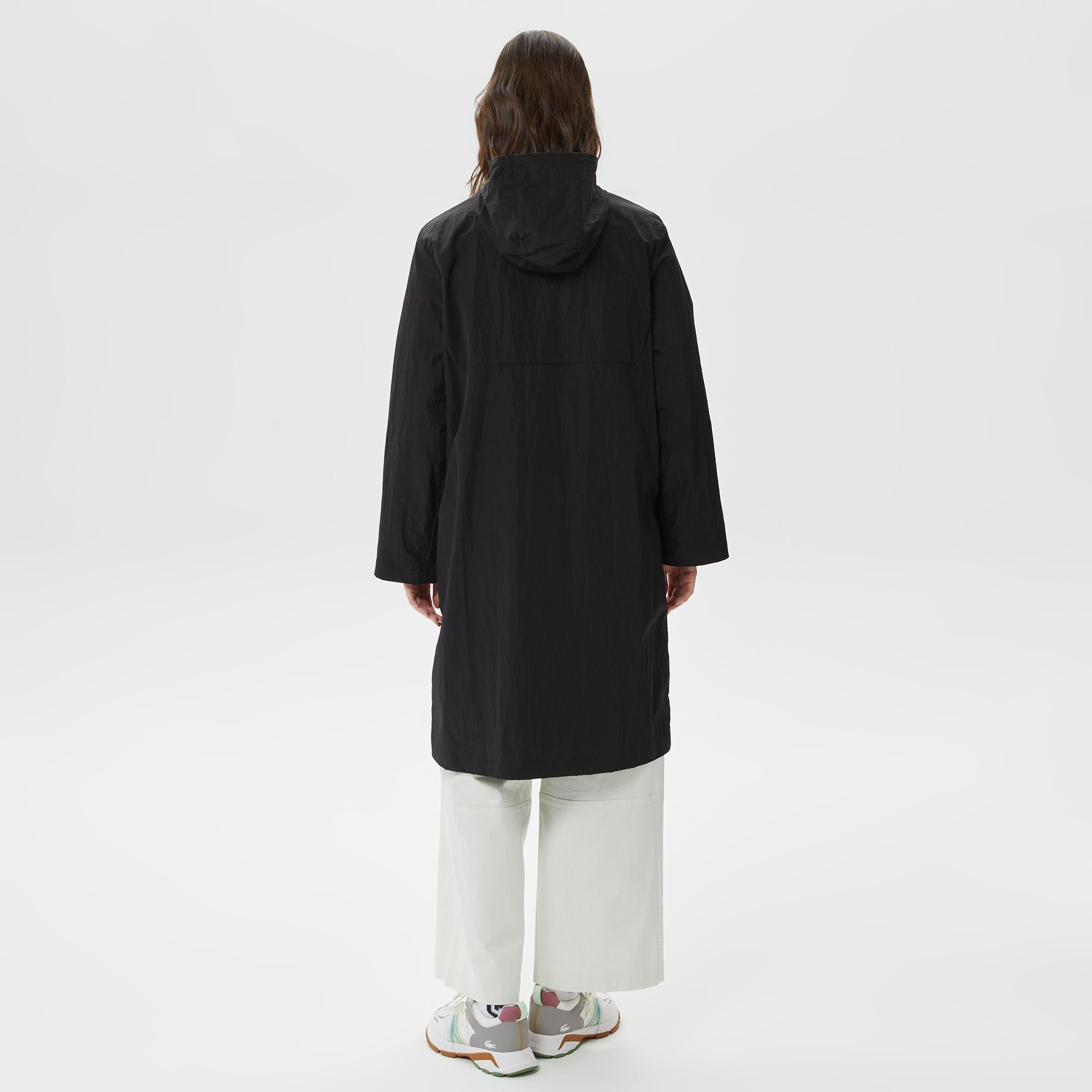 Kadın Kapüşonlu Siyah Mont