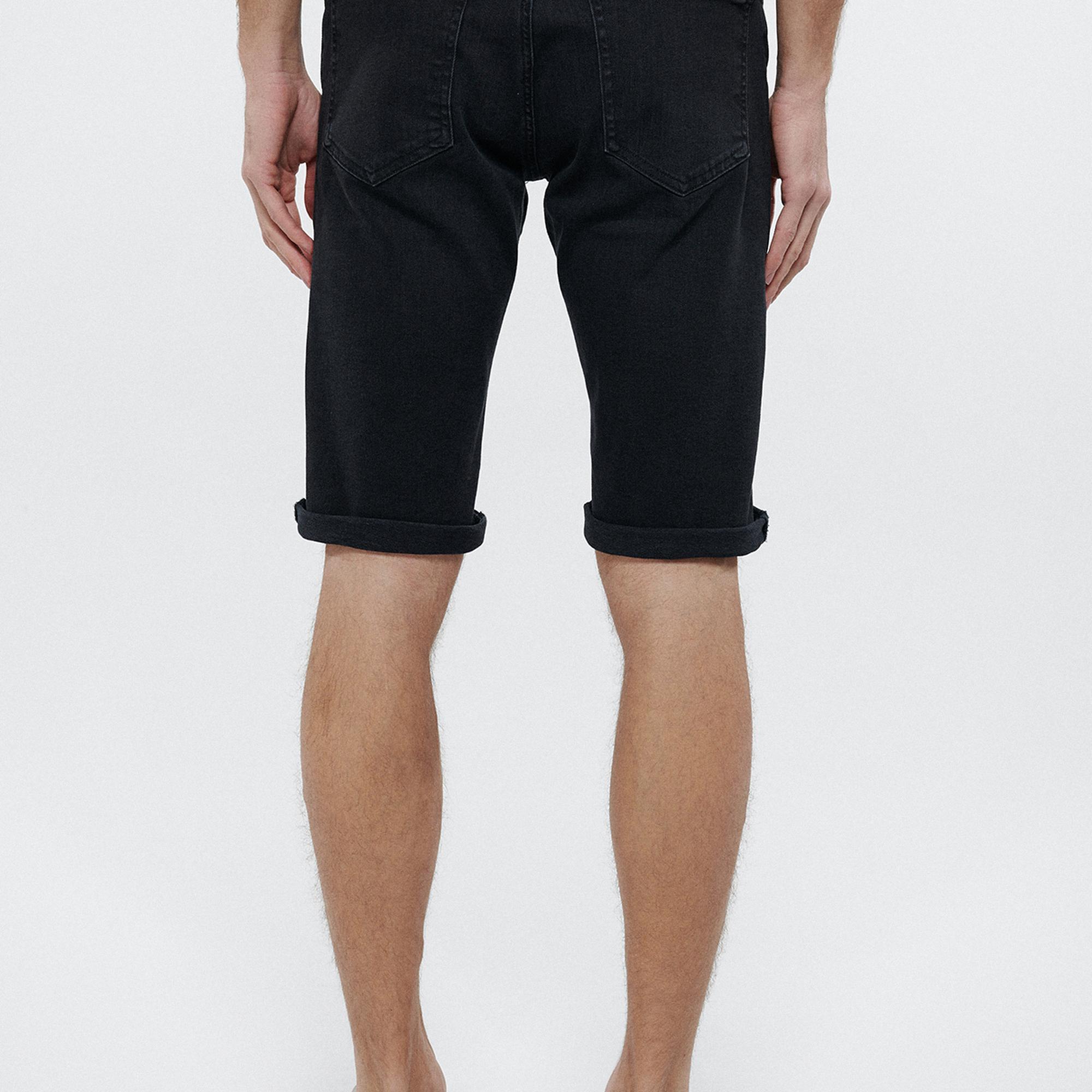 Mavi Nicholas Dark Smoke Mavi Black Jean Şort 0416081307