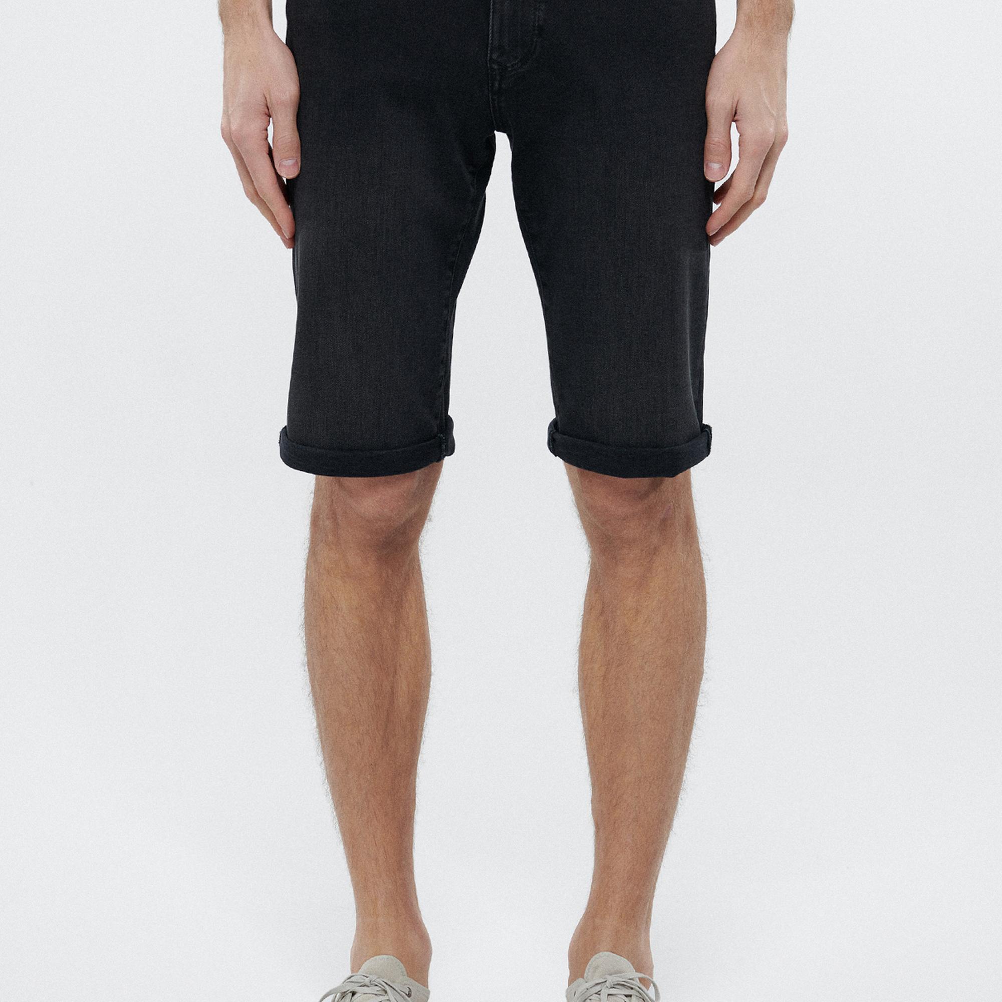 Mavi Nicholas Dark Smoke Mavi Black Jean Şort 0416081307