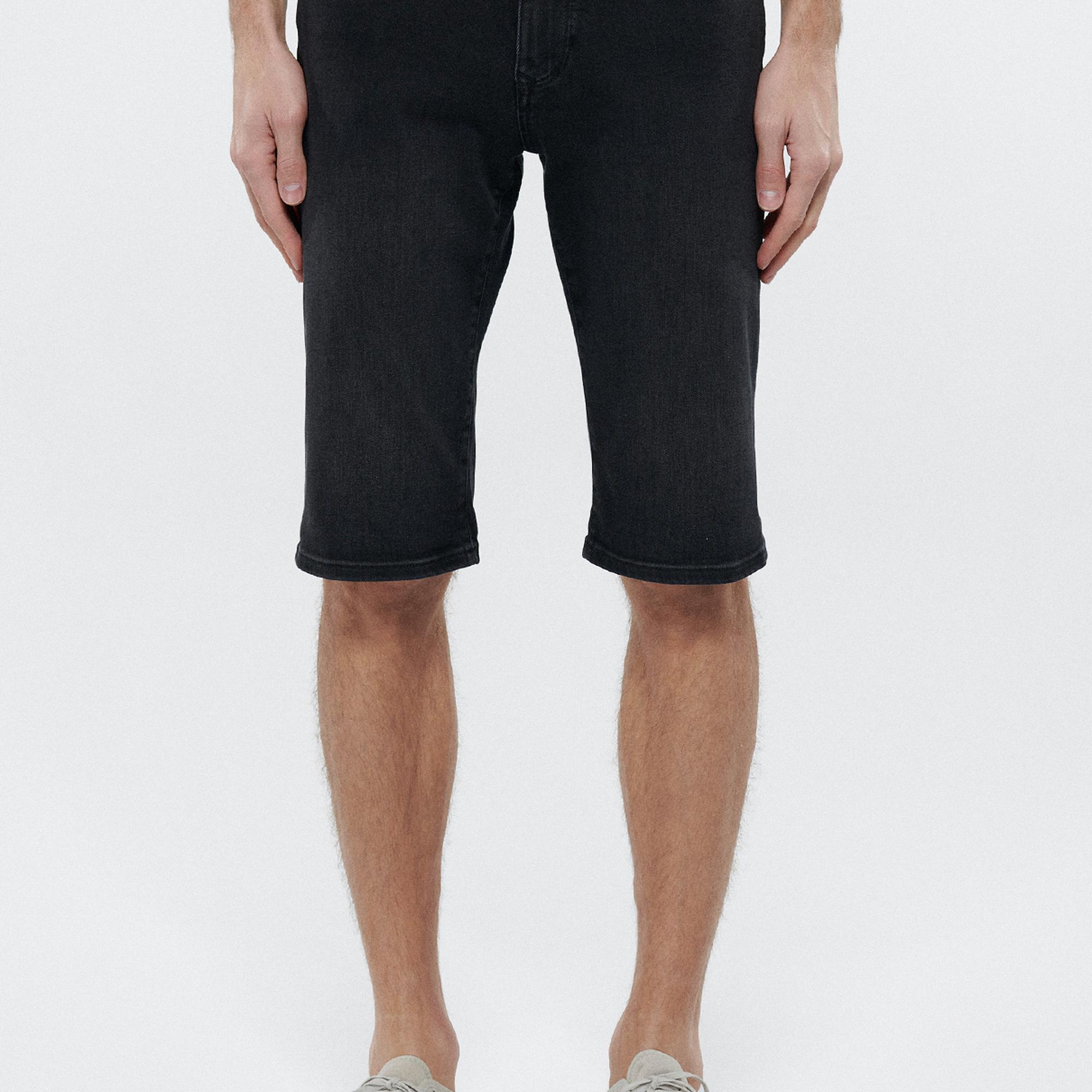 Mavi Nicholas Dark Smoke Mavi Black Jean Şort 0416081307